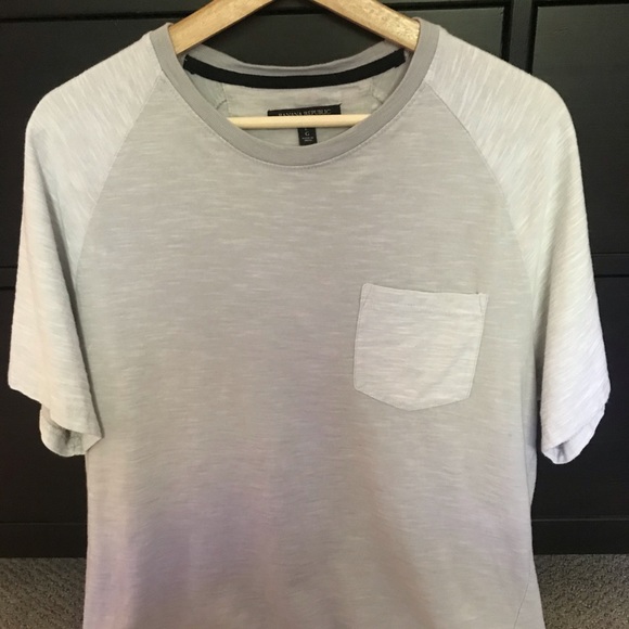 Men’s shirt - Picture 1 of 2